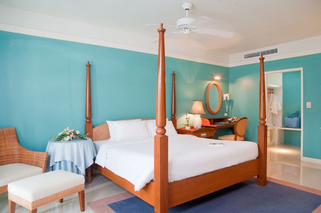 Andaman Seaview, Karon Beach - Sha Plus Exterior photo