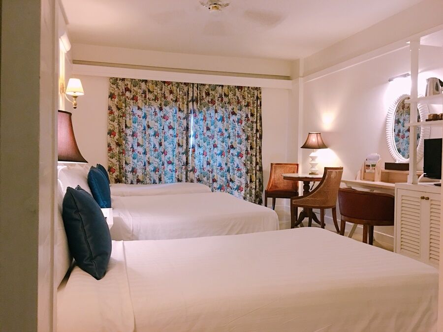 Andaman Seaview, Karon Beach - Sha Plus Exterior photo