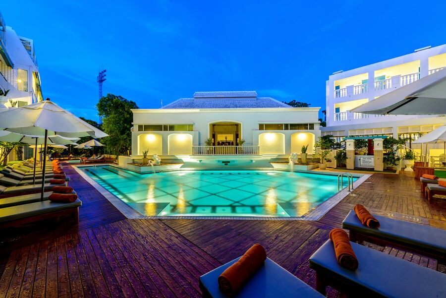 Andaman Seaview, Karon Beach - Sha Plus Exterior photo